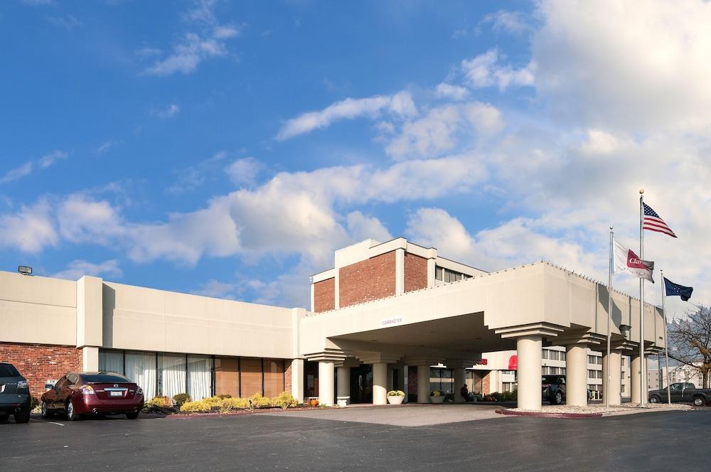 Rodeway Inn Indianapolis I-70 Exterior photo