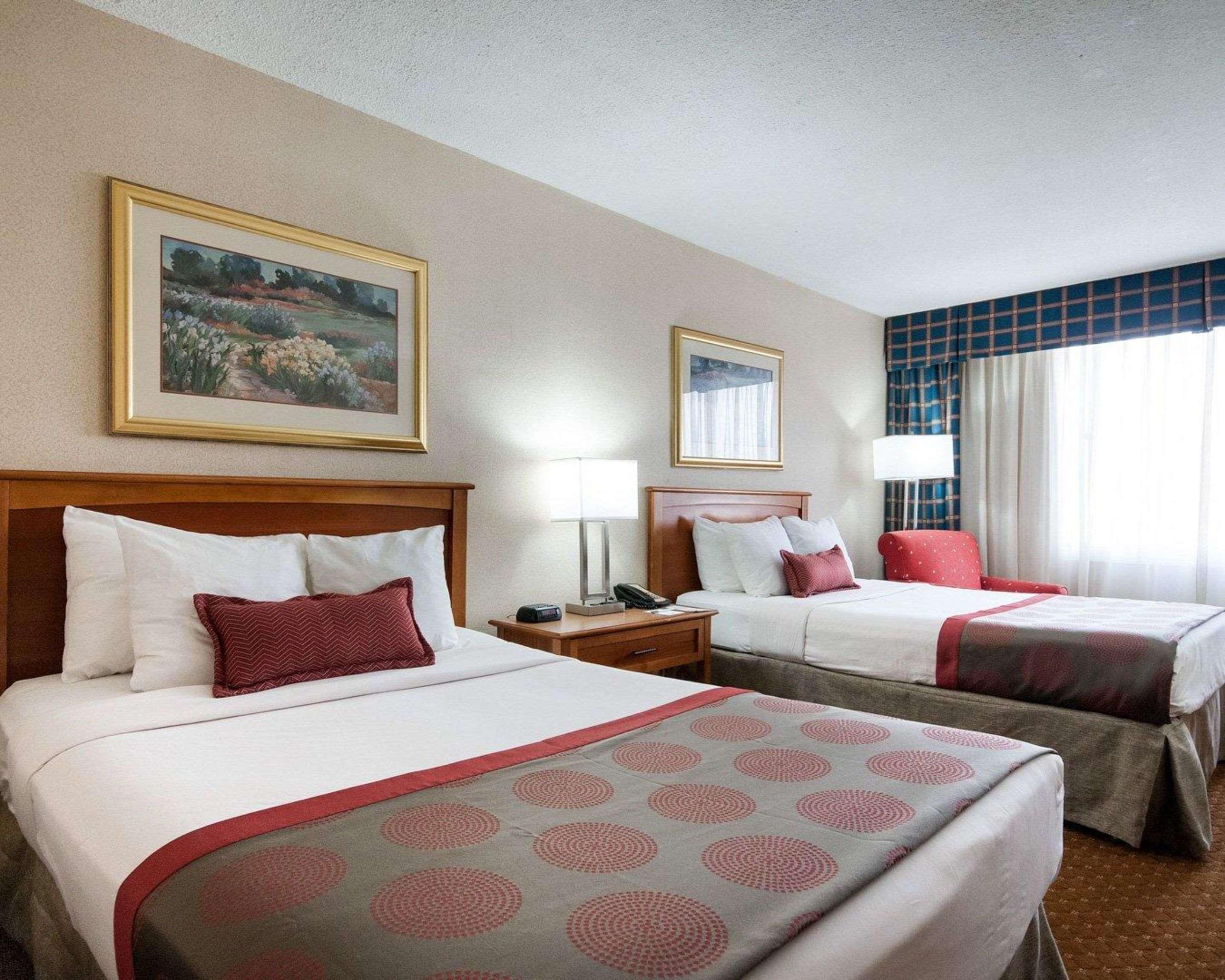 Rodeway Inn Indianapolis I-70 Exterior photo