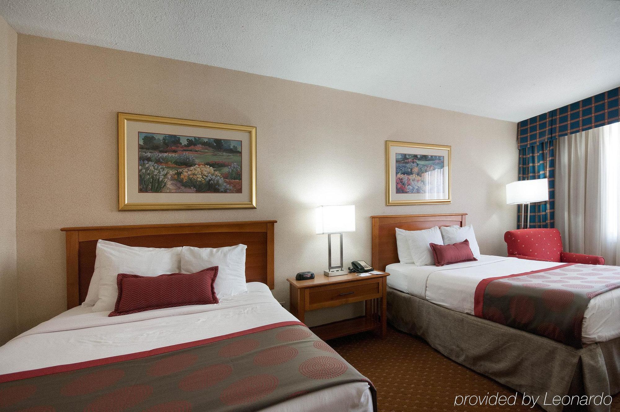 Rodeway Inn Indianapolis I-70 Exterior photo
