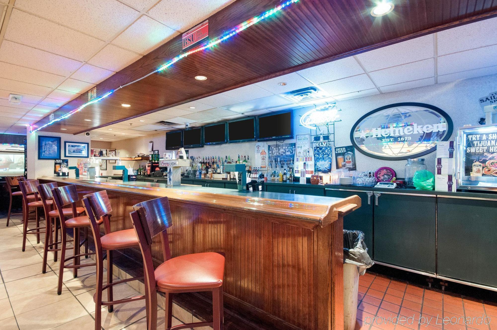 Rodeway Inn Indianapolis I-70 Exterior photo