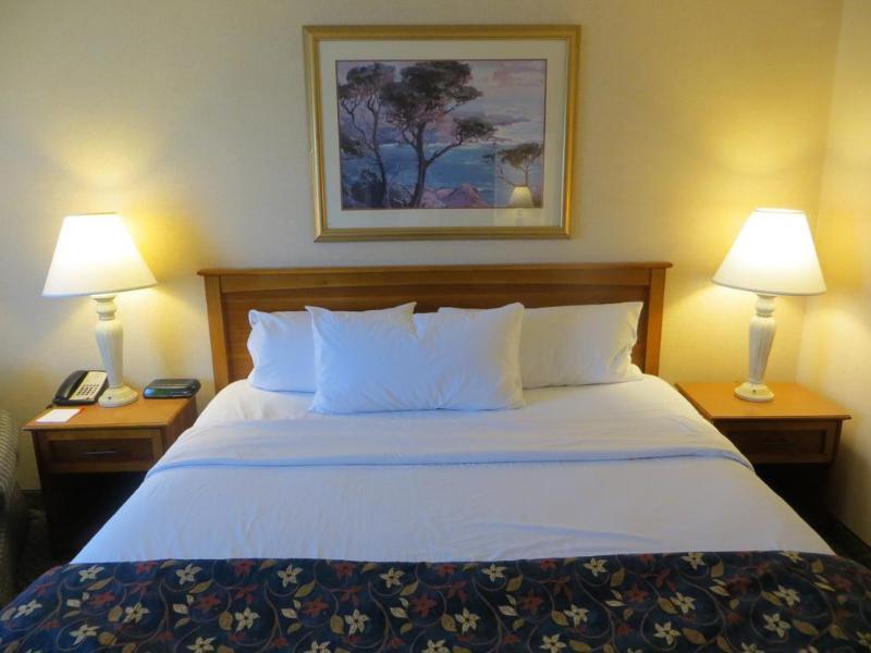 Rodeway Inn Indianapolis I-70 Exterior photo